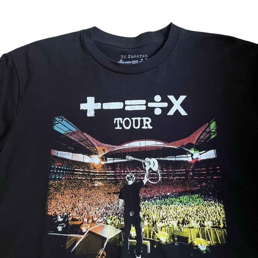 Ed Sheeran‎ T-shirt Mens Medium Divide World Tour Black Cotton Short Sleeve Tee